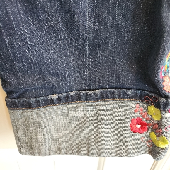 Vintage Embroidered Blue Jean Capris - Picture 6 of 7